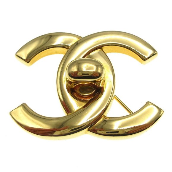 CHANEL CC Logos Turnlock Motif Brooch Pin Corsage Gold-plated 96A 27307 - Picture 1 of 5